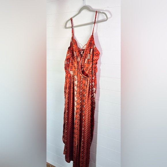 New rust color Aztec jumper size 22/24 W from Cato. A200 - Picture 2 of 4